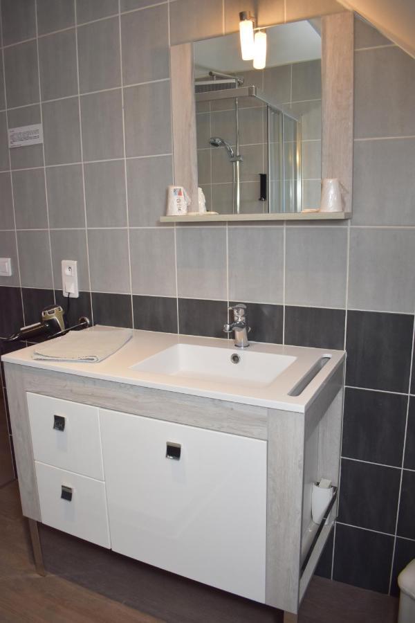 Gionges Auberge Saint Fergeux מראה חיצוני תמונה