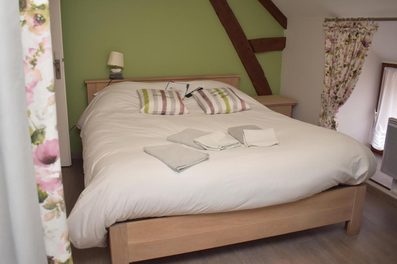 Gionges Auberge Saint Fergeux מראה חיצוני תמונה