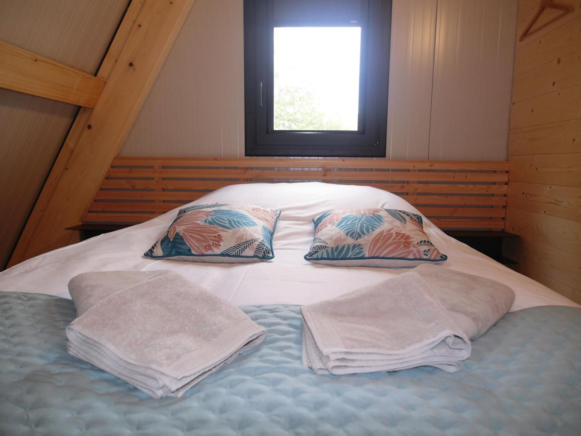 Gionges Auberge Saint Fergeux מראה חיצוני תמונה