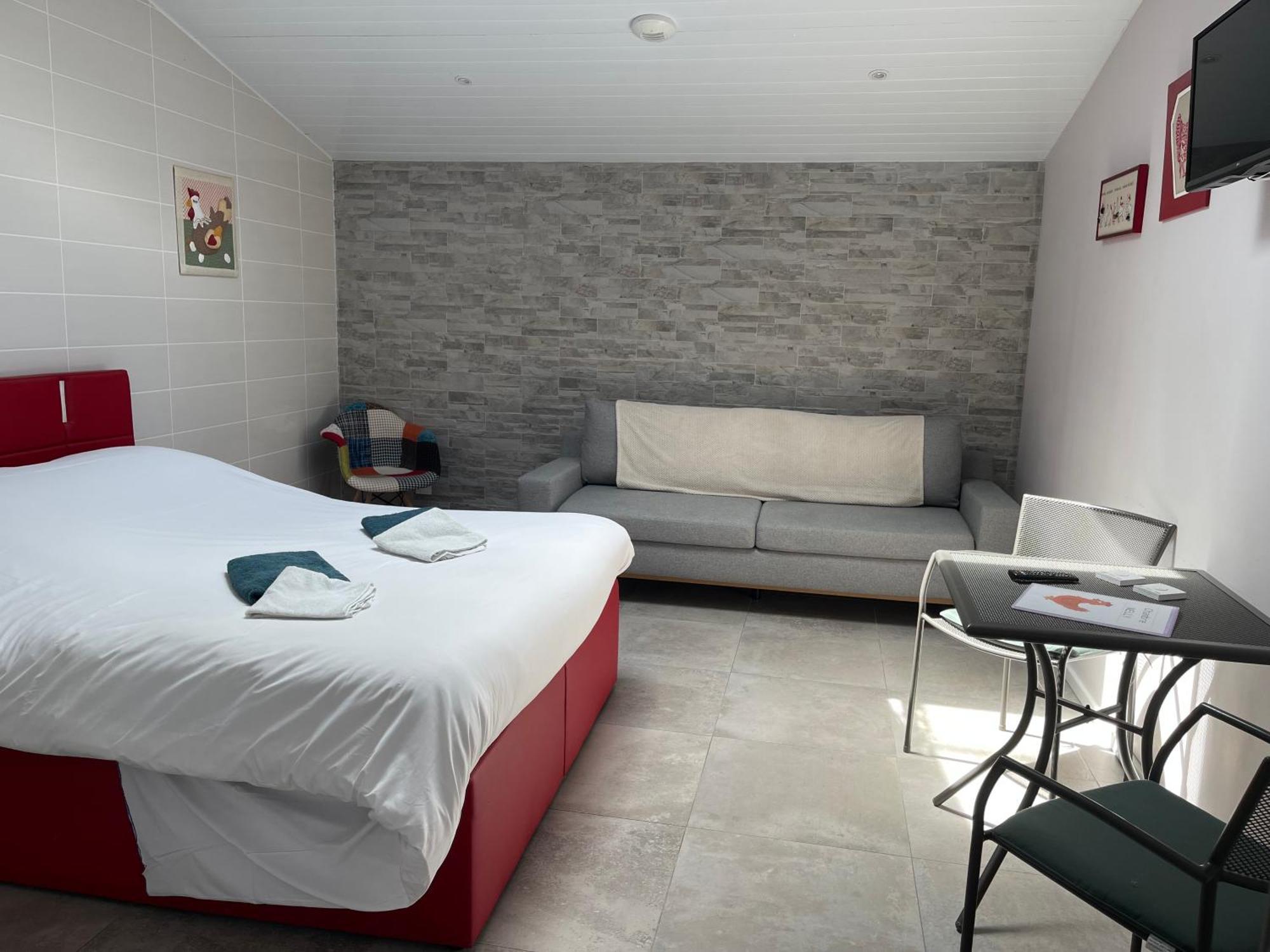 Gionges Auberge Saint Fergeux מראה חיצוני תמונה