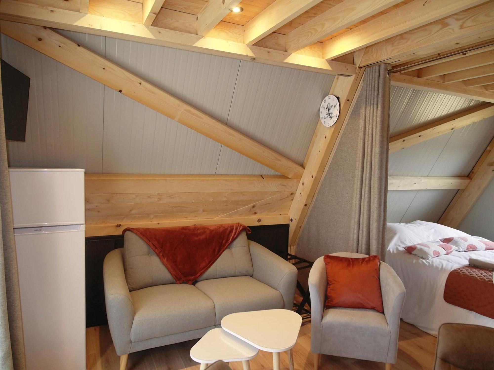 Gionges Auberge Saint Fergeux מראה חיצוני תמונה